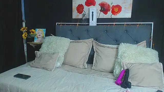 dulce celeste15 online show from 12/23/24, 10:33