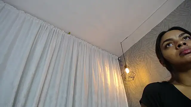 KOURTNEY-- online show from 11/08/25, 01:50