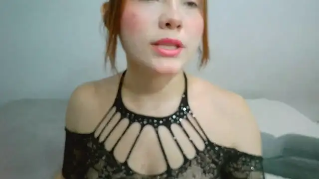 gabyevans29 online show from 09/15/25, 04:23