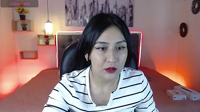 mia aira online show from 02/20/25, 08:58