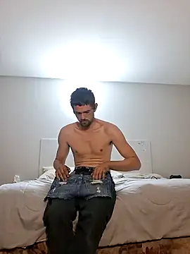 Snapshot of Puusy780 chatting on 11/15/25, 05:53 Puusy780 online show from 11/15/25, 05:53