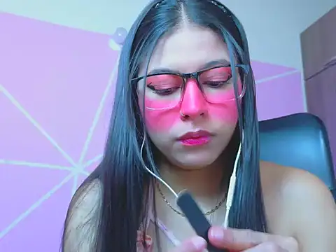  ALLYSON18  online show from 06/02/26, 11:45
