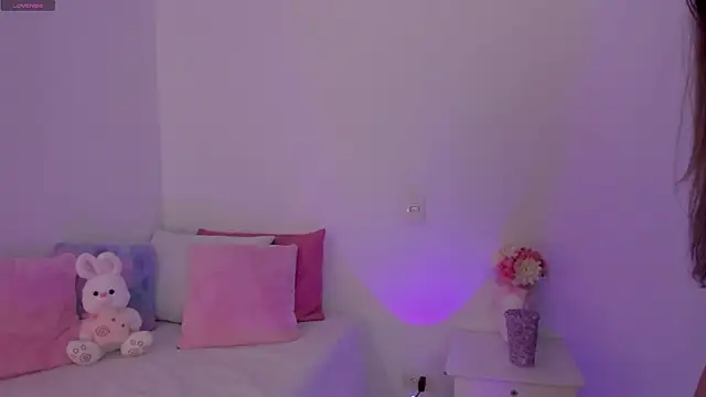 Snapshot of Brisa_blue chatting on 04/08/26, 06:52 Brisa blue online show from 04/08/26, 06:52