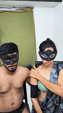 Snapshot of Mr-Ms-Indian-Sex chatting on 10/15/25, 02:28 Mr-Ms-Indian-Sex online show from 10/15/25, 02:28