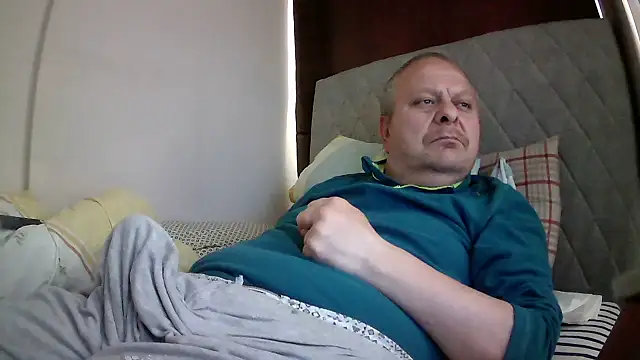 amylrmm1903 online show from 05/17/26, 11:50