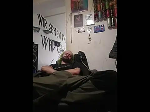 Snapshot of harterdome chatting on 03/26/26, 11:38 harterdome online show from 03/26/26, 11:38