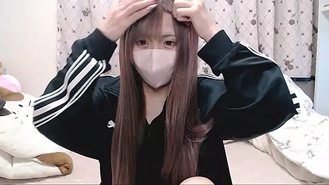 Snapshot of _hiyor_ chatting on 02/27/26, 04:18 hiyor online show from 02/27/26, 04:18