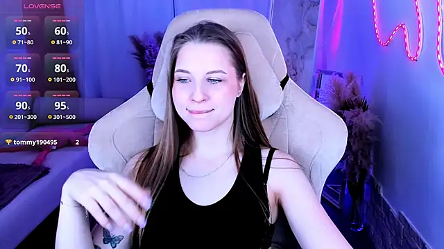 CuteMousee online show from 12/03/25, 06:21