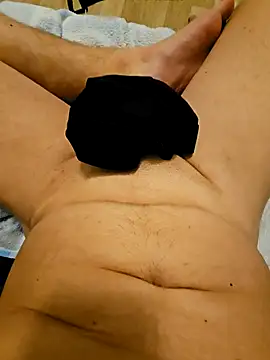 Snapshot of Moonbadboyss chatting on 03/24/26, 08:14 Moonbadboyss online show from 03/24/26, 08:14