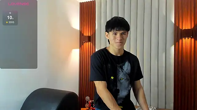 Ryo kush online show from 11/23/25, 03:39