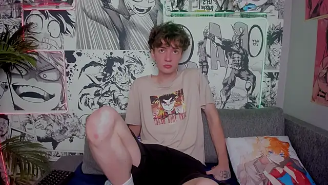 Snapshot of LukeSweet chatting on 11/29/25, 01:14 LukeSweet online show from 11/29/25, 01:14