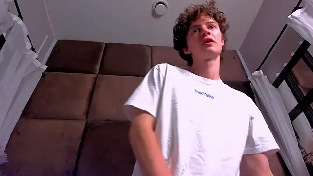 LukeSweet online show from 05/14/26, 01:07