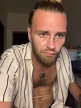 Danjamez1892 online show from 01/03/25, 10:51