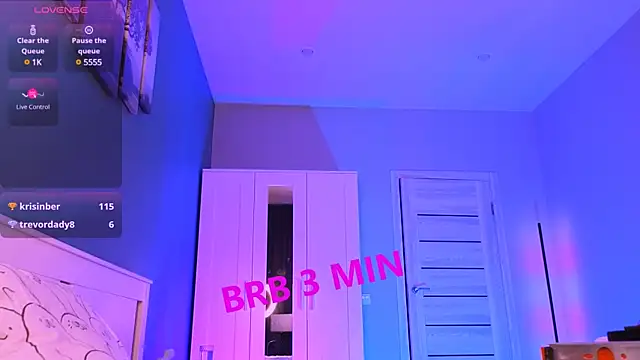 Snapshot of -EveStone- chatting on 12/22/24, 06:39 -EveStone- online show from 12/22/24, 06:39