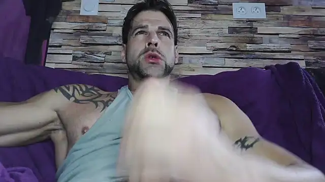 XxBigboybandxX online show from 12/08/24, 02:09