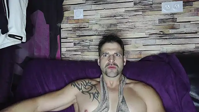 XxBigboybandxX online show from 01/18/25, 09:13