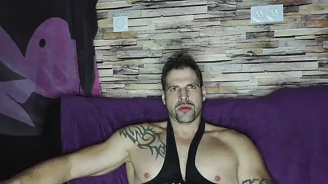 XxBigboybandxX online show from 01/27/25, 07:13