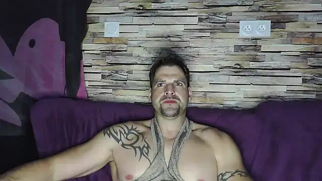 XxBigboybandxX online show from 02/28/25, 07:25