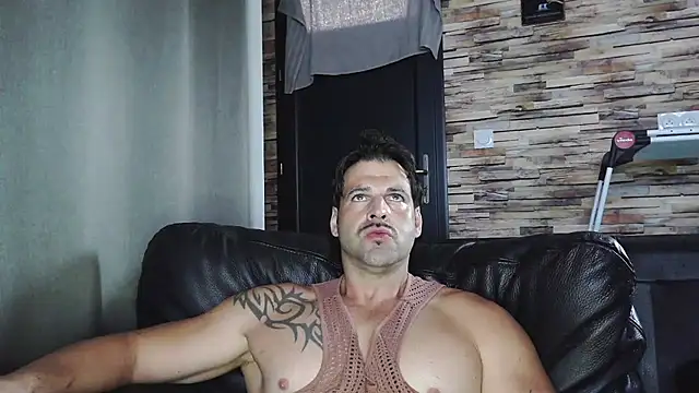 XxBigboybandxX online show from 09/20/25, 08:04