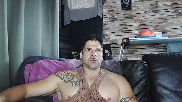 XxBigboybandxX online show from 11/11/25, 10:48