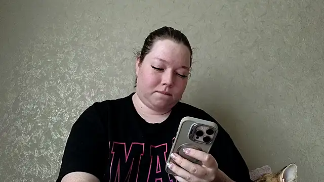 Snapshot of Blush_Lolaa chatting on 06/02/26, 10:50 Blush Lolaa online show from 06/02/26, 10:50