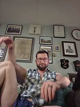 Icebearsticlese online show from 05/17/26, 03:26