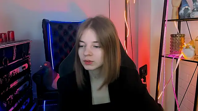 TinaDavil online show from 01/10/25, 09:13