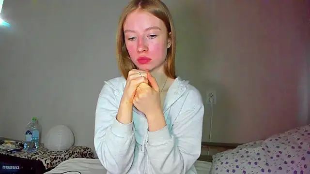 minidivaa  online show from 05/30/26, 04:15