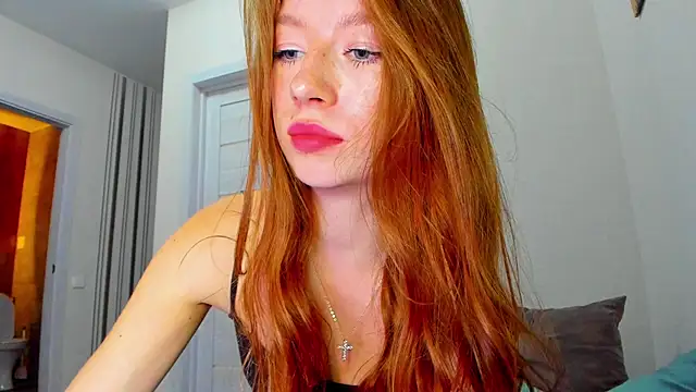 minidivaa  online show from 06/01/26, 07:37