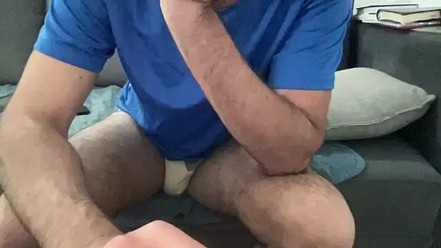 4small4inchlol online show from 05/01/26, 11:48