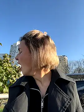 SandraCarter online show from 11/29/25, 07:11