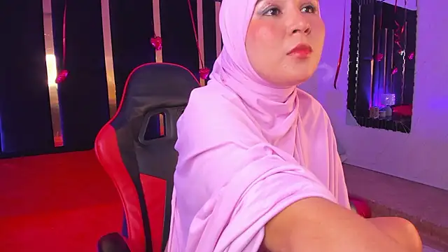 Snapshot of SamiQuest chatting on 02/05/26, 04:06 SamiQuest online show from 02/05/26, 04:06