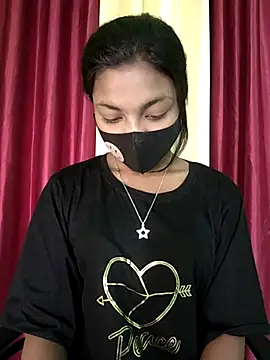 Snapshot of Myra-sen chatting on 02/21/25, 04:18 Myra-sen online show from 02/21/25, 04:18