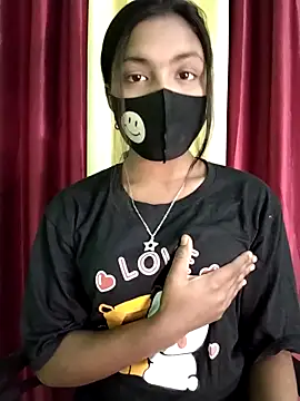 Snapshot of Myra-sen chatting on 02/25/25, 04:14 Myra-sen online show from 02/25/25, 04:14