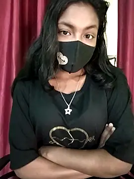 Snapshot of Myra-sen chatting on 03/10/25, 10:02 Myra-sen online show from 03/10/25, 10:02