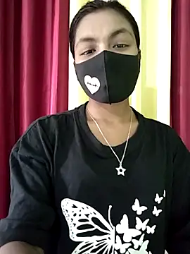 Snapshot of Myra-sen chatting on 03/15/25, 03:51 Myra-sen online show from 03/15/25, 03:51
