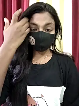 Snapshot of Myra-sen chatting on 10/18/25, 03:53 Myra-sen online show from 10/18/25, 03:53
