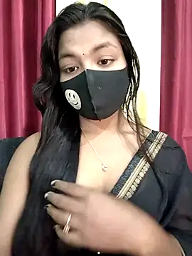 Snapshot of Myra-sen chatting on 11/03/25, 01:01 Myra-sen online show from 11/03/25, 01:01