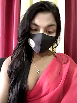 Snapshot of Myra-sen chatting on 11/06/25, 04:35 Myra-sen online show from 11/06/25, 04:35