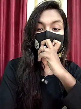 Snapshot of Myra-sen chatting on 11/13/25, 12:26 Myra-sen online show from 11/13/25, 12:26