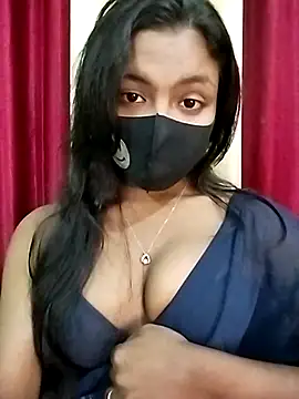 Snapshot of Myra-sen chatting on 11/25/25, 04:40 Myra-sen online show from 11/25/25, 04:40