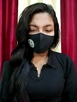 Snapshot of Myra-sen chatting on 11/27/25, 11:51 Myra-sen online show from 11/27/25, 11:51