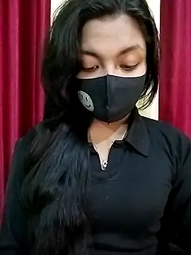 Snapshot of Myra-sen chatting on 11/30/25, 10:58 Myra-sen online show from 11/30/25, 10:58