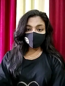 Snapshot of Myra-sen chatting on 12/22/25, 04:20 Myra-sen online show from 12/22/25, 04:20