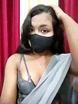 Snapshot of Myra-sen chatting on 01/14/26, 01:28 Myra-sen online show from 01/14/26, 01:28