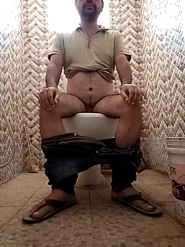 Snapshot of daddy_indian chatting on 02/20/25, 04:50 daddy indian online show from 02/20/25, 04:50