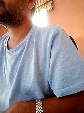 Snapshot of daddy_indian chatting on 03/12/25, 10:16 daddy indian online show from 03/12/25, 10:16