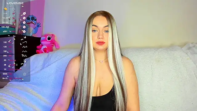 Maya Willis online show from 02/16/25, 09:04