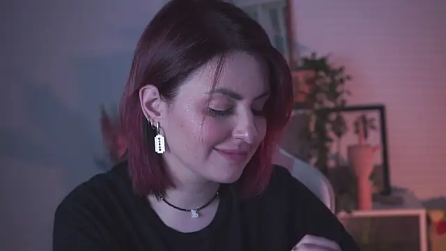 Lana  May online show from 12/21/24, 06:55