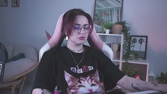 Lana  May online show from 03/14/25, 02:41